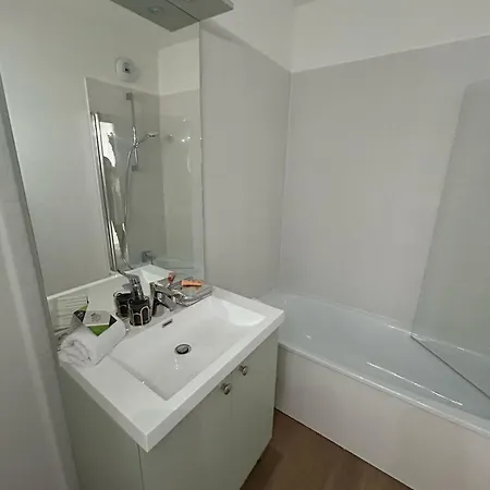 Nemea La Boetie Bordeaux Aparthotel 4*