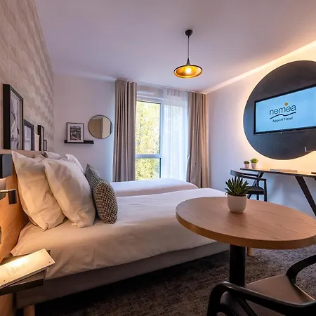 Nemea La Boetie Bordeaux Aparthotel 4*