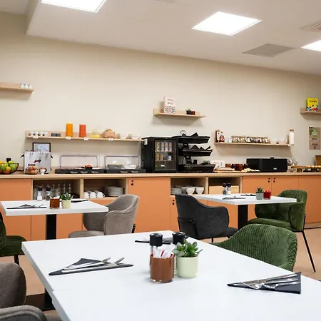 Lejlighedshotel Nemea La Boetie Bordeaux